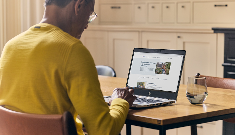 Man Eettafel Laptop Svn Website 904X520